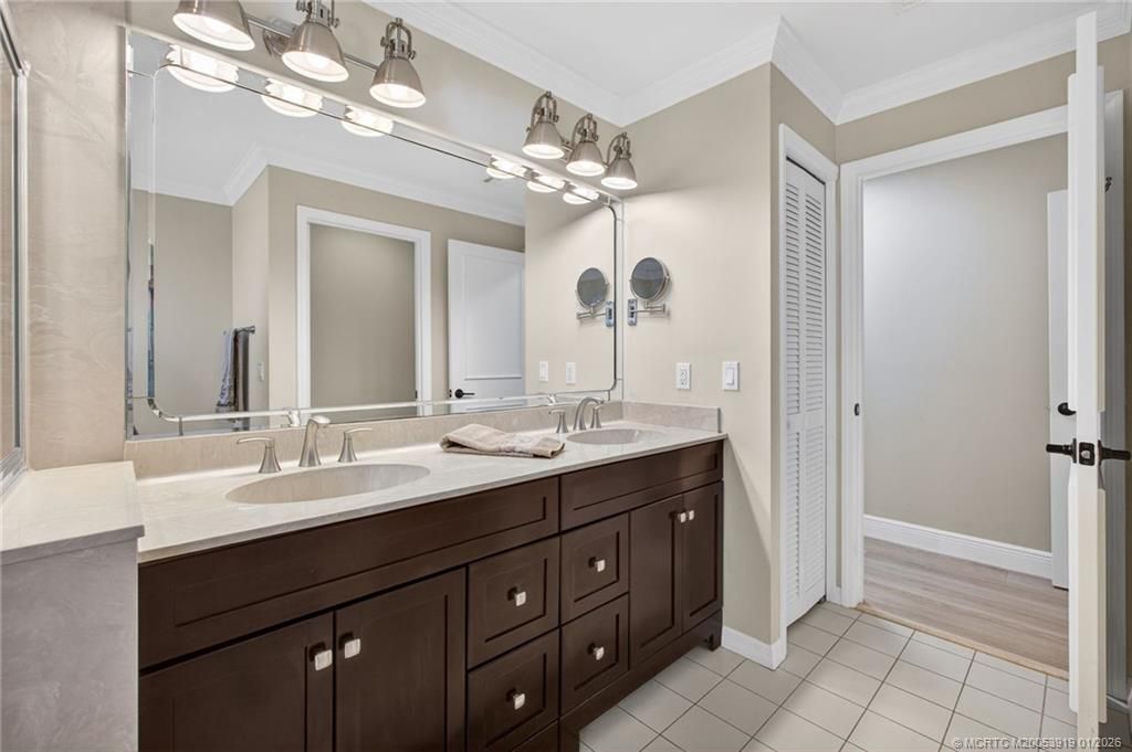 3211 SE Court Drive, Stuart, FL 34997 Photo