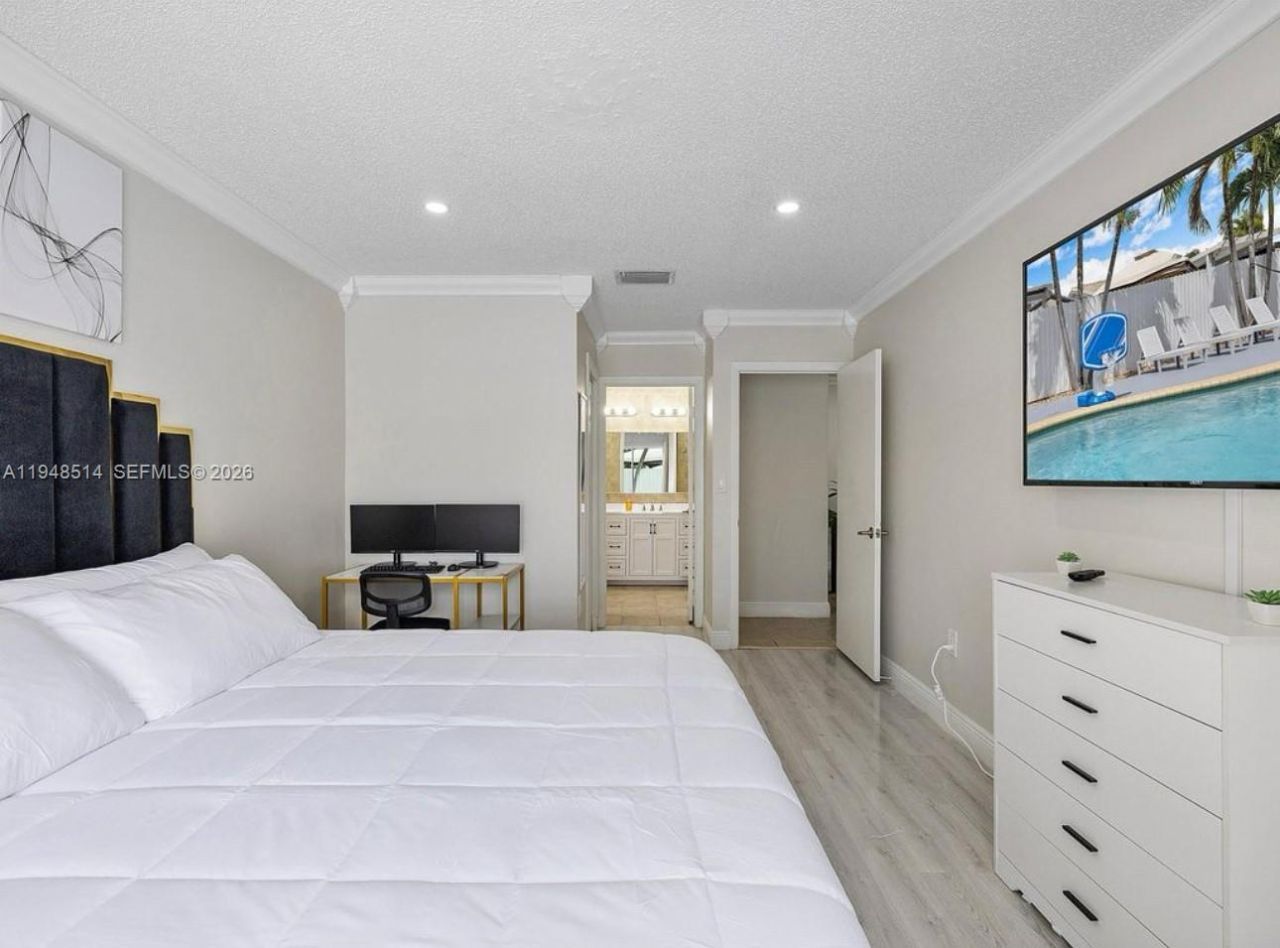 14855 SW 174th St , Miami, FL 33187 Photo