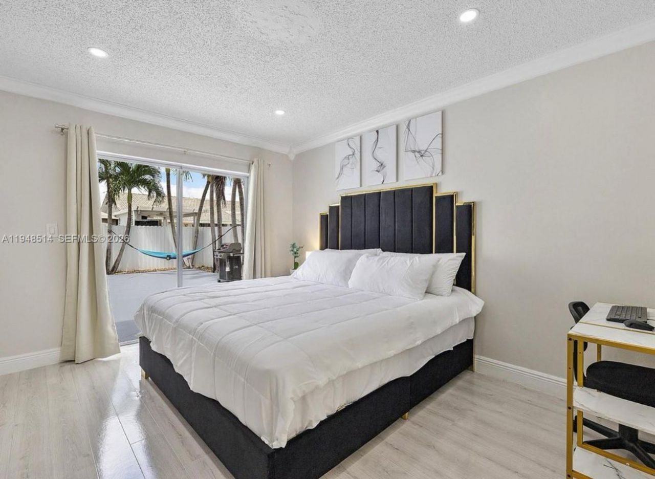 14855 SW 174th St , Miami, FL 33187 Photo