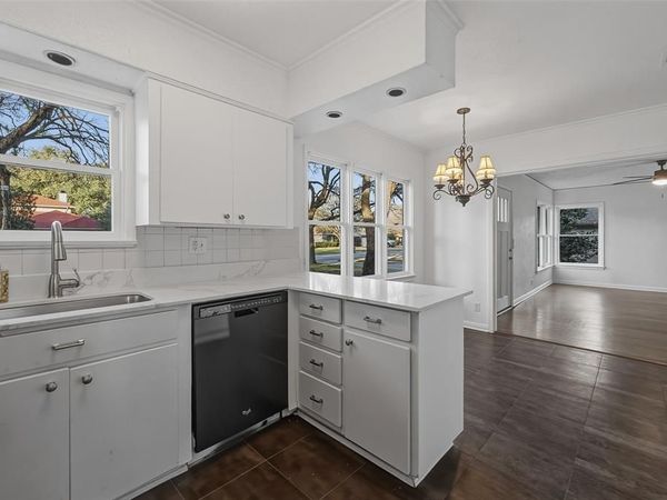 6417 Darwood Avenue, Fort Worth, TX 76116