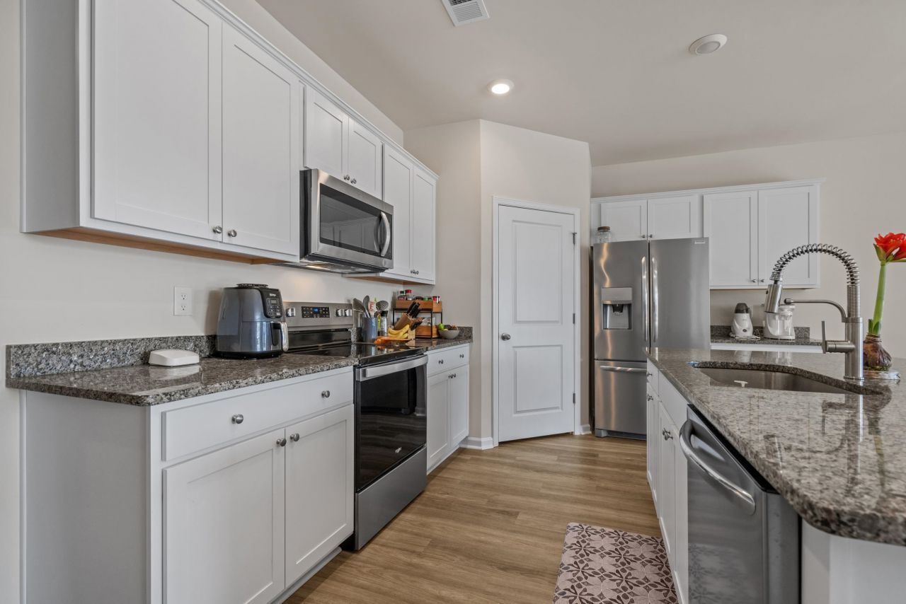 1838 Castlebay Dr. Photo 12