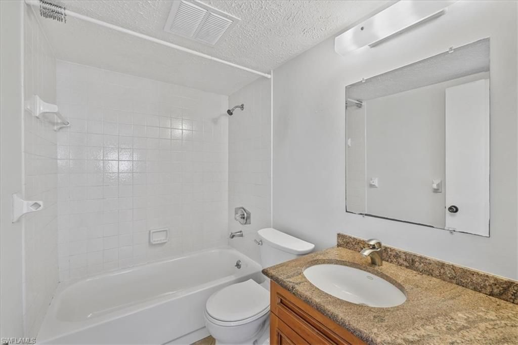 1837 Beach Pkwy, Unit 204, Cape Coral, FL 33904 Photo