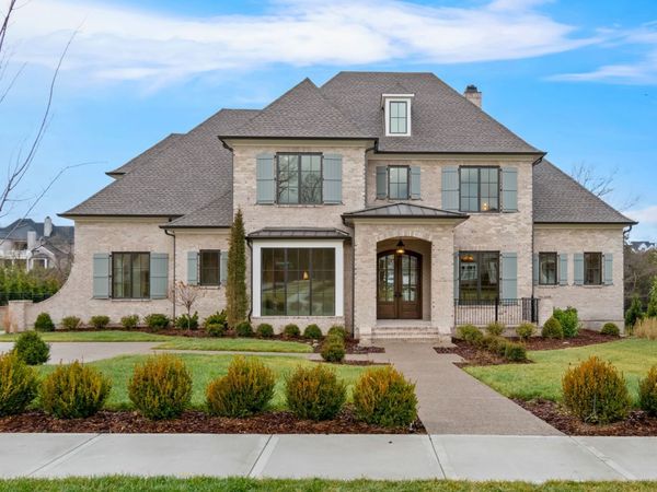 1733 Briarmont Pl, Brentwood, TN 37027