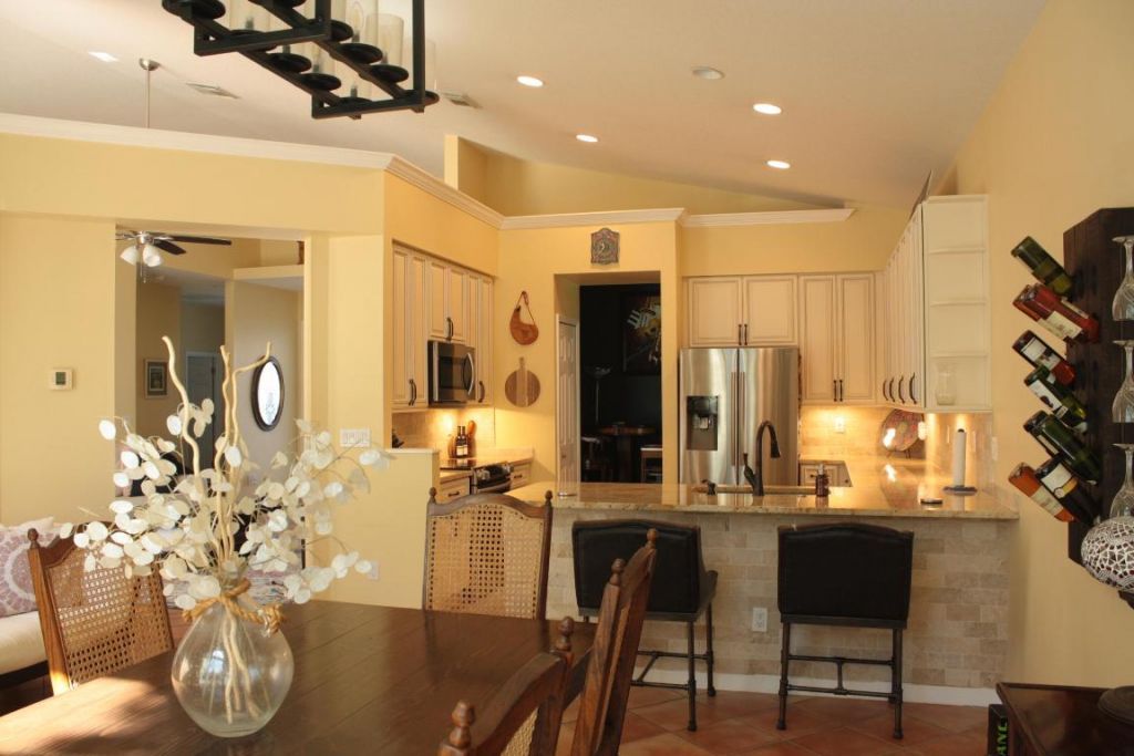 639 SW Lake Charles Circle Circle, Port Saint Lucie, FL 34986 Photo