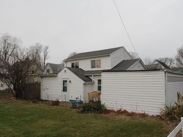 113 1/2 S Morton Street, Kendallville, IN 46755