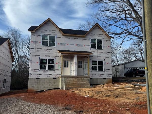 212 N Yadkin Avenue, Spencer, NC 28159