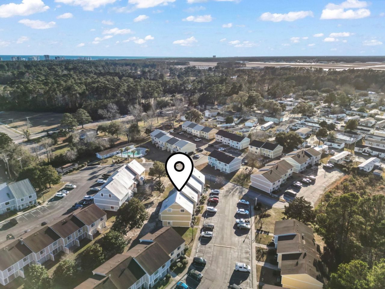 1210 Pinegrove Dr. Photo 8