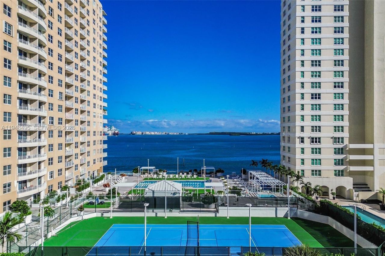 770 Claughton Island Dr , Unit 409, Miami, FL 33131 Photo