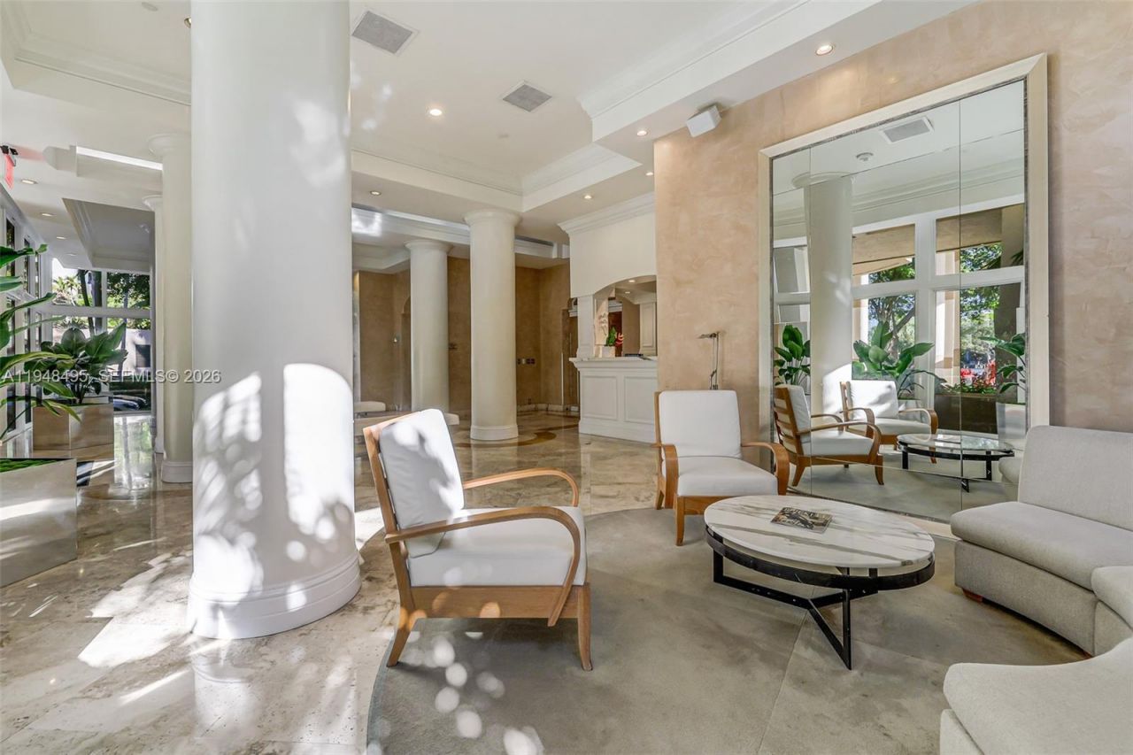 770 Claughton Island Dr , Unit 409, Miami, FL 33131 Photo