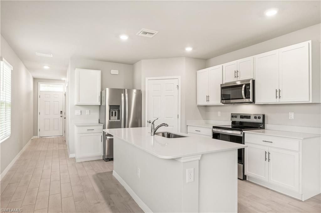 2688 Star Coral Way, North Fort Myers, FL 33903 Photo