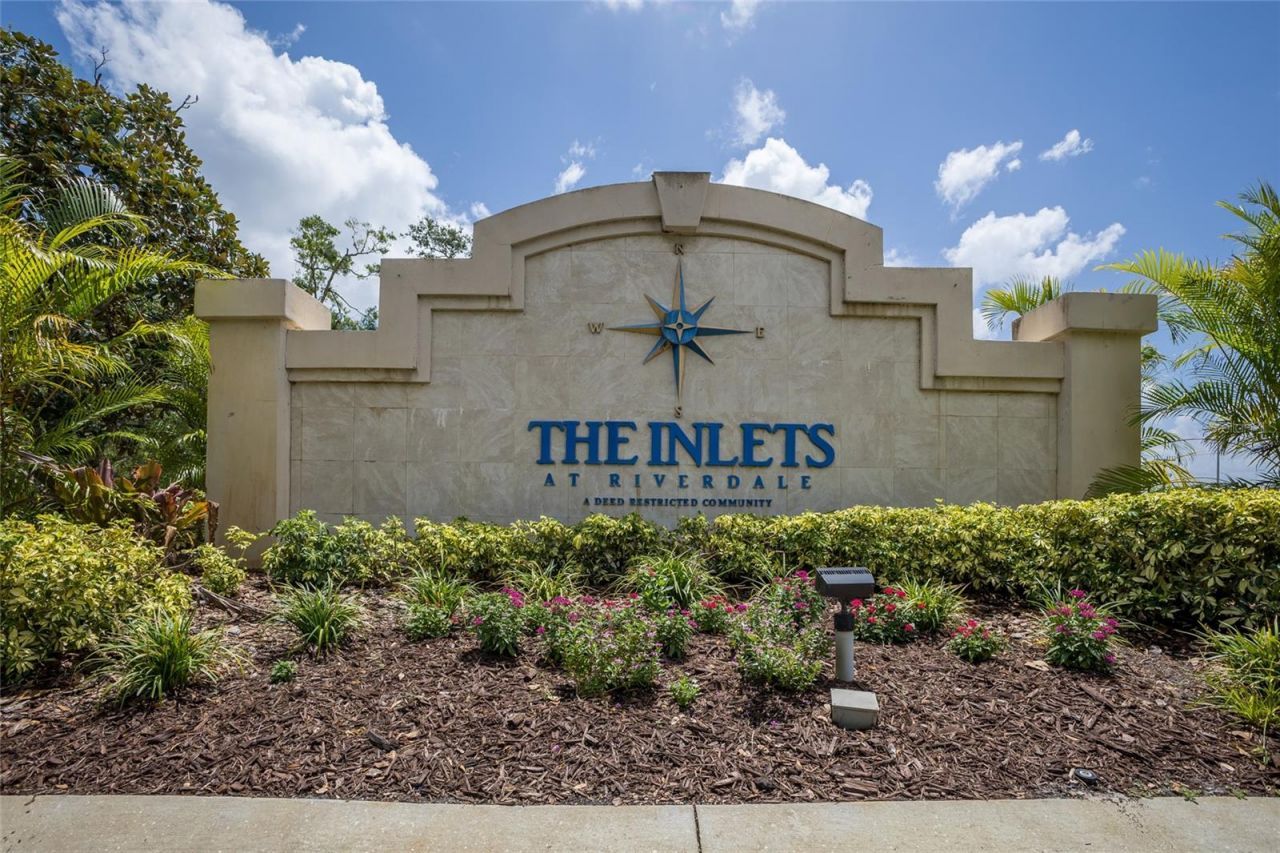 525 Mast Drive, Bradenton, FL 34208 Photo