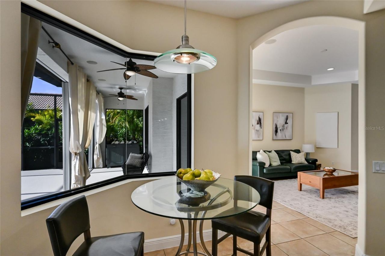 525 Mast Drive, Bradenton, FL 34208 Photo