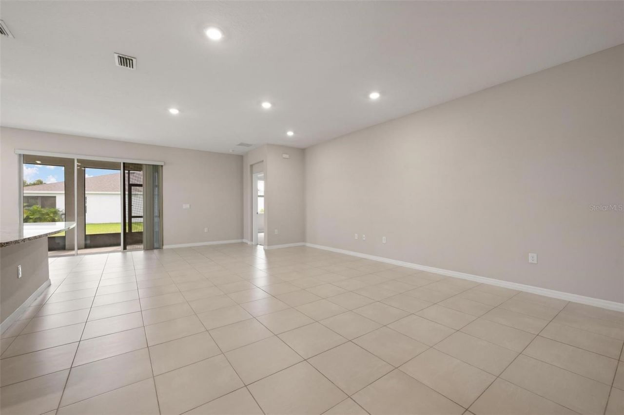 431 158th Street E, Bradenton, FL 34212 Photo