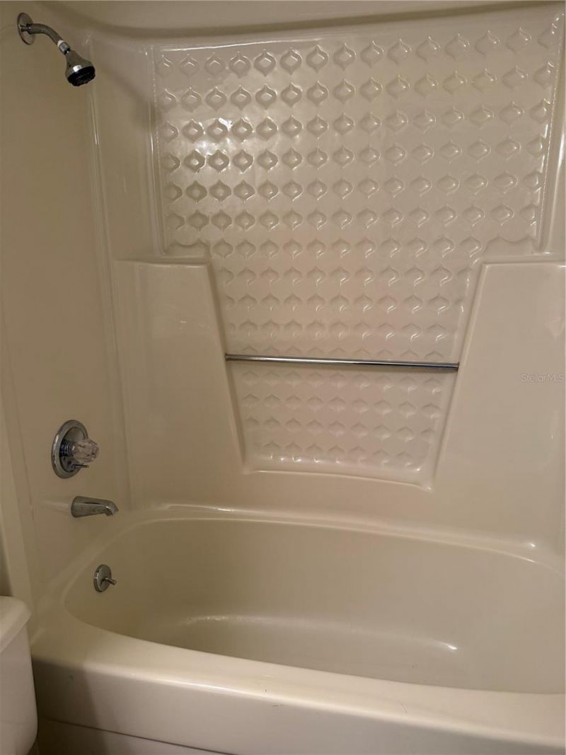 1924 S Riverside Drive, Edgewater, FL 32141 Photo