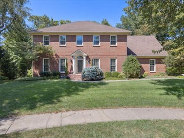 2229 Shannawood Drive, Lexington, KY 40513