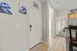 311-b Third Ave. N photo 4