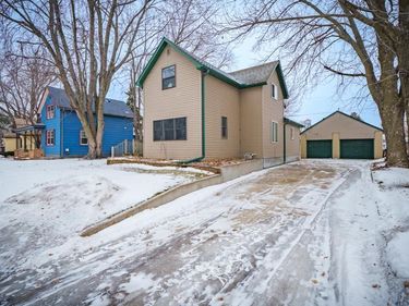 23250 Northfield Boulevard, Hampton, MN 55031