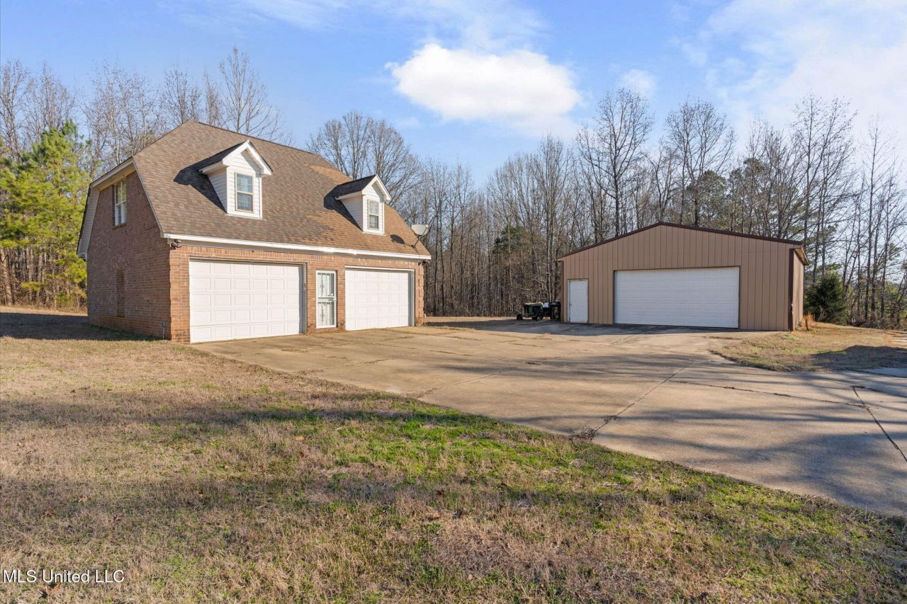 5866 Marianna Road Holly Springs, MS 38635