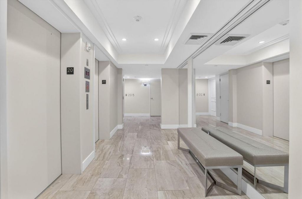 5080 N Ocean Drive, Unit 20c, Singer Island, FL 33404 Photo