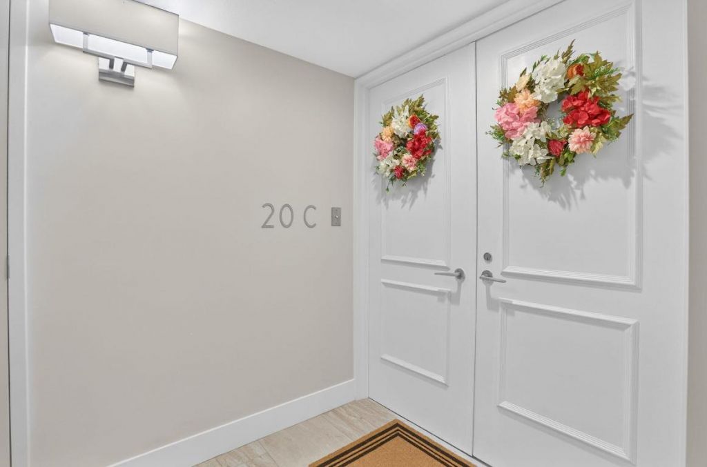 5080 N Ocean Drive, Unit 20c, Singer Island, FL 33404 Photo