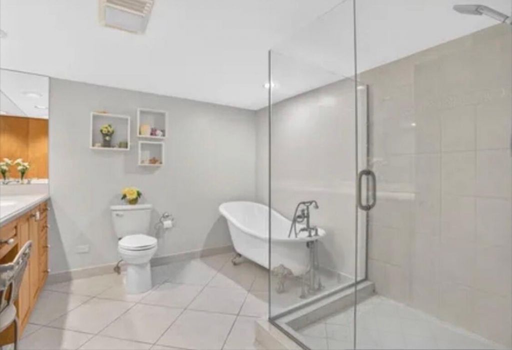 5080 N Ocean Drive, Unit 20c, Singer Island, FL 33404 Photo