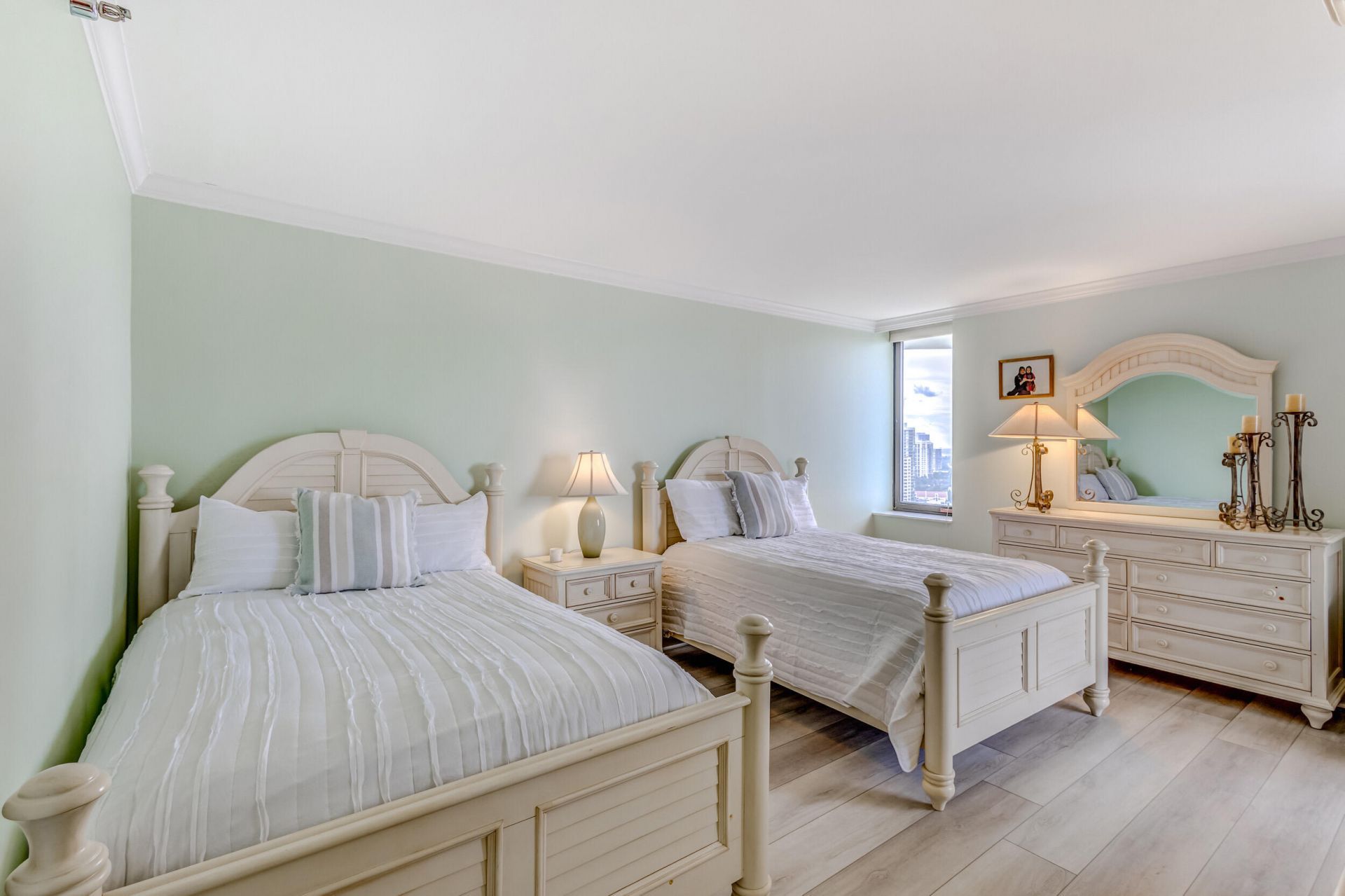 5080 N Ocean Drive, Unit 20c, Singer Island, FL 33404 Photo