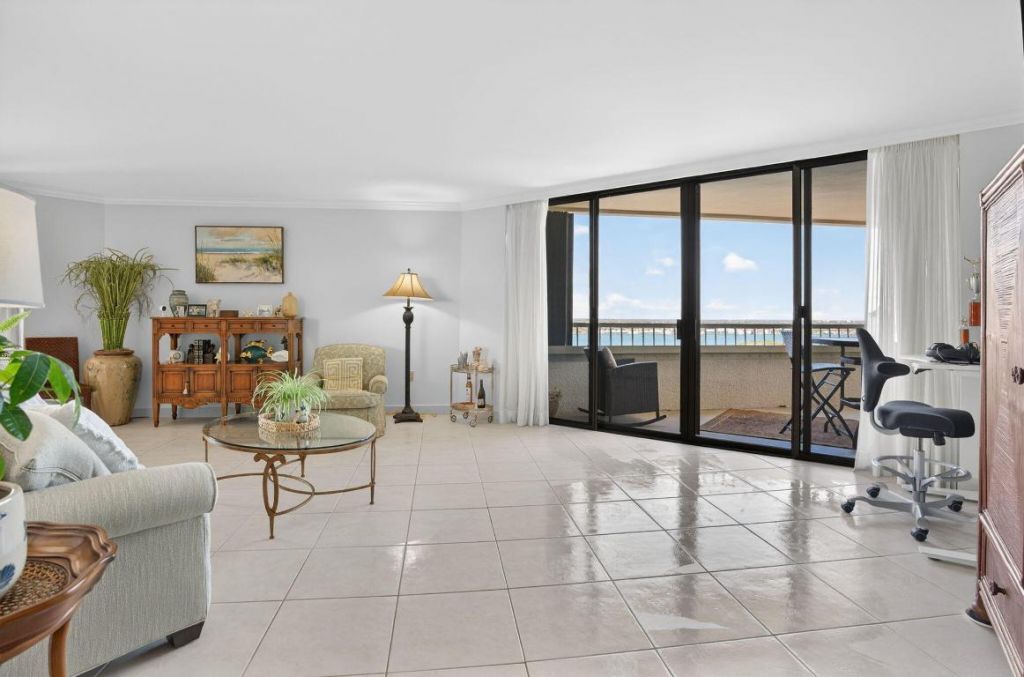 5080 N Ocean Drive, Unit 20c, Singer Island, FL 33404 Photo