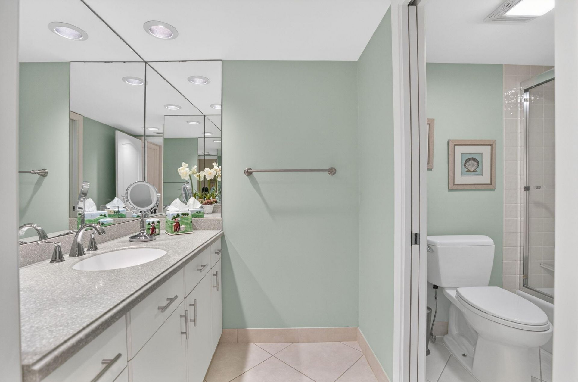 5080 N Ocean Drive, Unit 20c, Singer Island, FL 33404 Photo