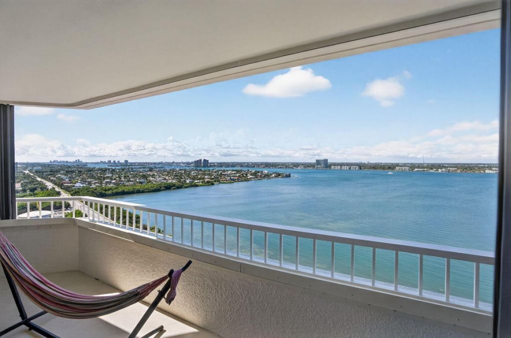 5080 N Ocean Drive, Unit 20c, Singer Island, FL 33404 Photo