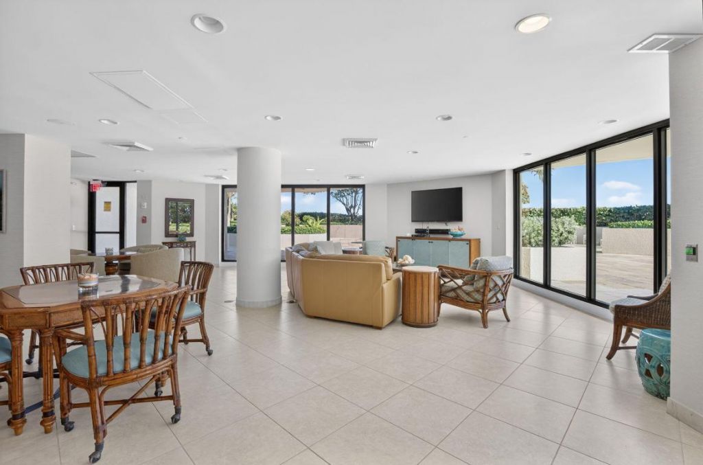 5080 N Ocean Drive, Unit 20c, Singer Island, FL 33404 Photo