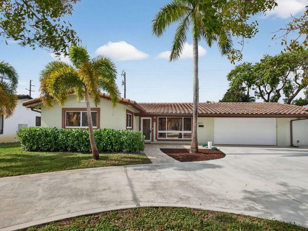 5511 NE 18th Terrace, Fort Lauderdale, FL 33308