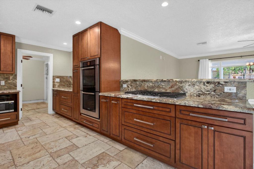 5511 NE 18th Terrace, Fort Lauderdale, FL 33308 Photo