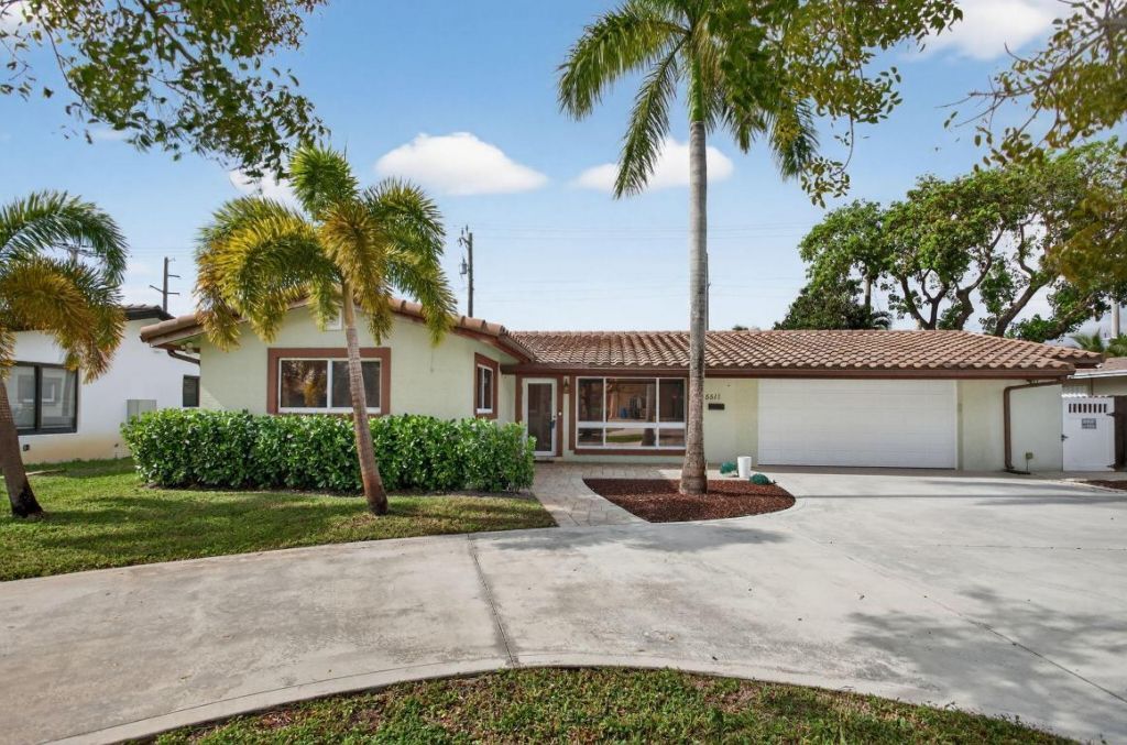 5511 NE 18th Terrace, Fort Lauderdale, FL 33308 Photo