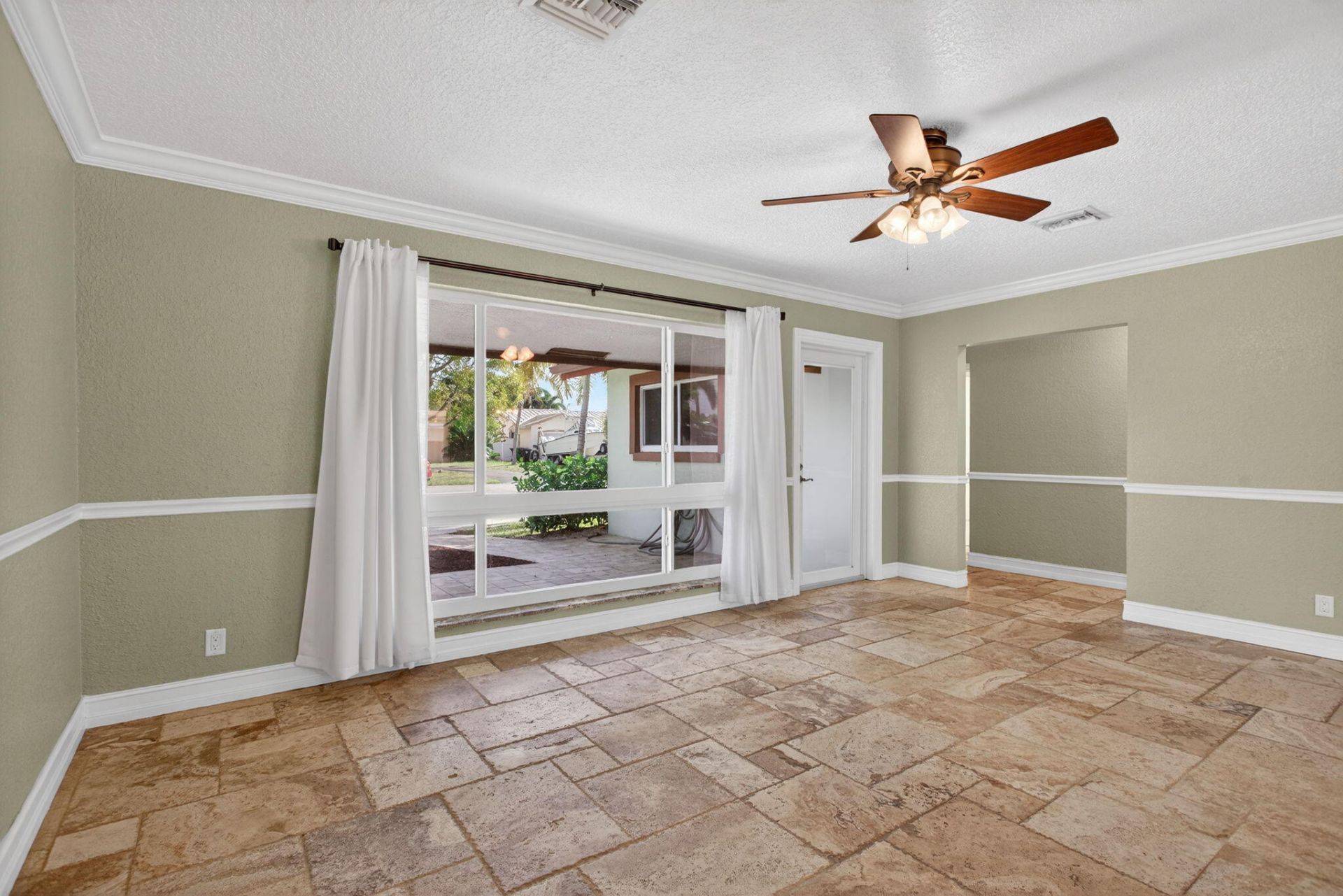 5511 NE 18th Terrace, Fort Lauderdale, FL 33308 Photo