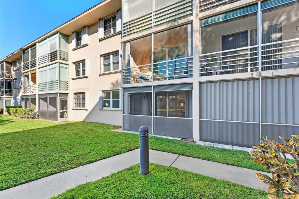 4500 N Federal Highway, Unit 134D, Lighthouse Point, FL 33064 Photo