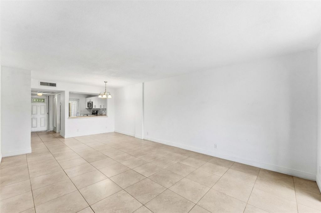 4500 N Federal Highway, Unit 134D, Lighthouse Point, FL 33064 Photo