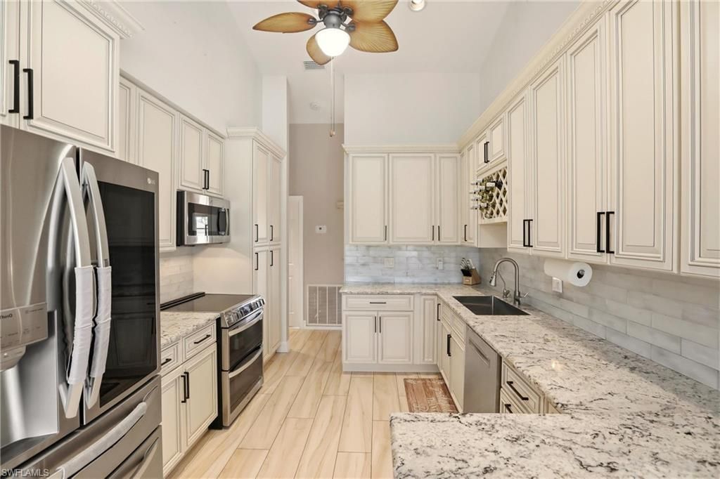 28820 Trenton Ct, Bonita Springs, FL 34134 Photo