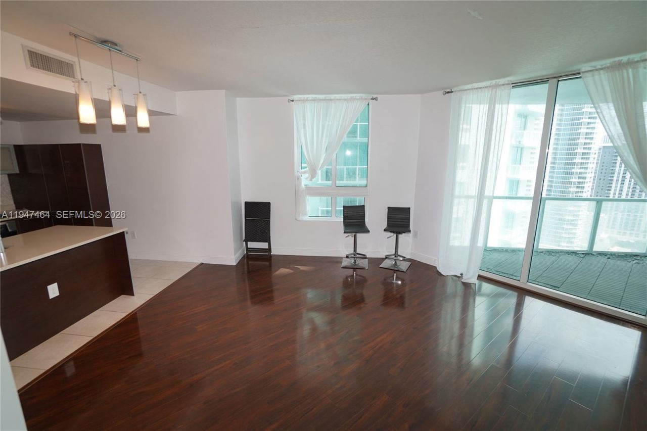 1900 N Bayshore Dr, Unit 2510, Miami, FL 33132 Photo