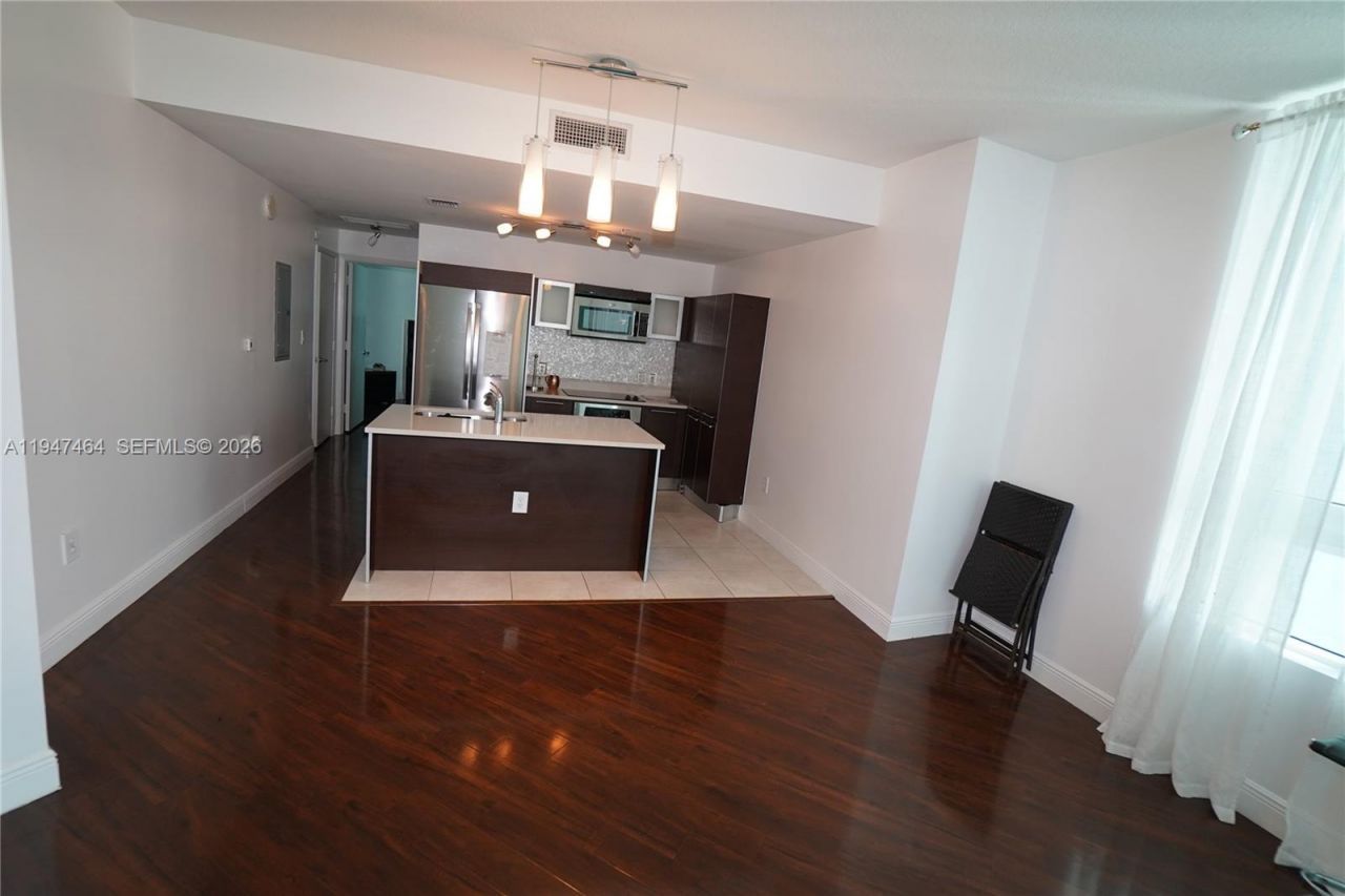 1900 N Bayshore Dr, Unit 2510, Miami, FL 33132 Photo