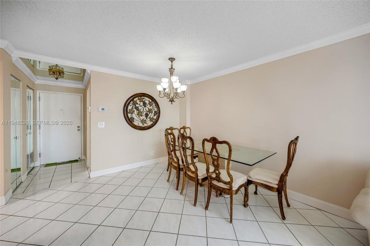 2017 S Ocean Dr, Unit 706, Hallandale Beach, FL 33009 Photo