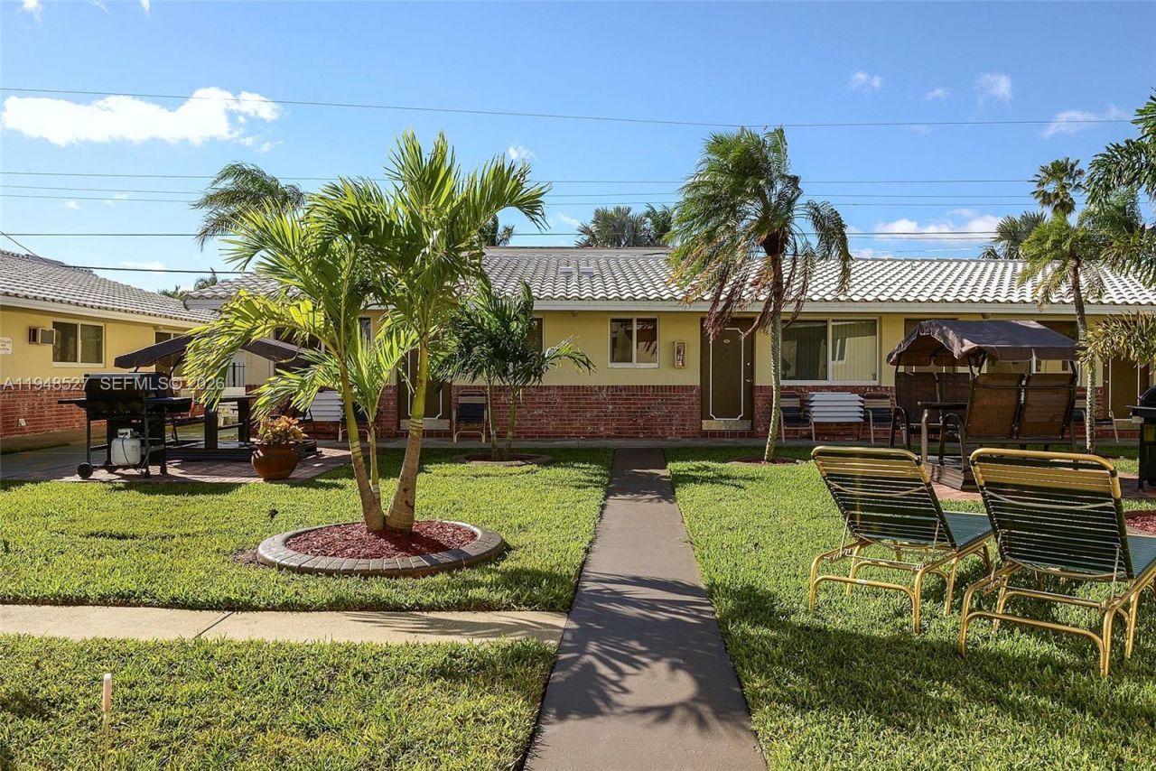 1748 Rodman St, Unit 117, Hollywood, FL 33020 Photo