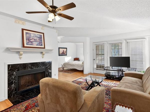 5550 Spring Valley Road, Unit C36, Dallas, TX 75254