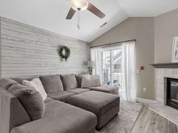 3282 Stonecreek Drive, Madison, WI 53719