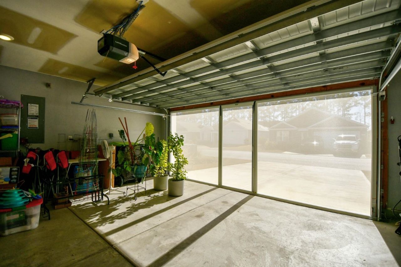 903 Freestyle Ct. Photo 32