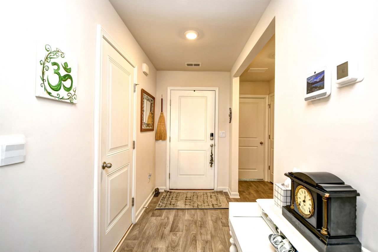 903 Freestyle Ct. Photo 4