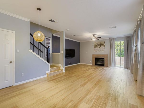 8518 Cahill DR, Unit 20, Austin, TX 78729