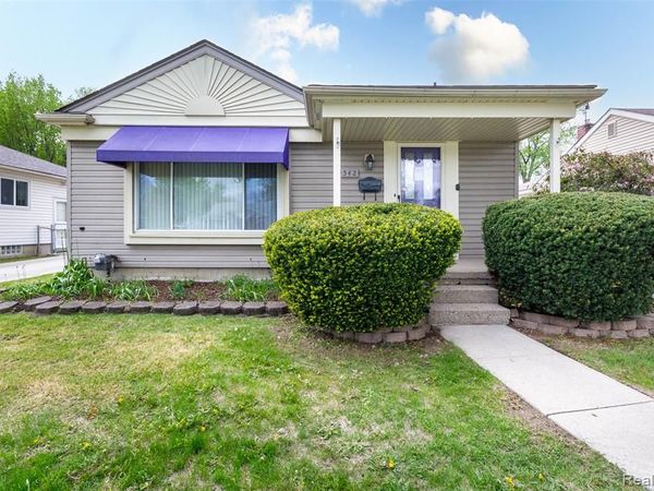 542 S Manitou Avenue, Clawson, MI 48017
