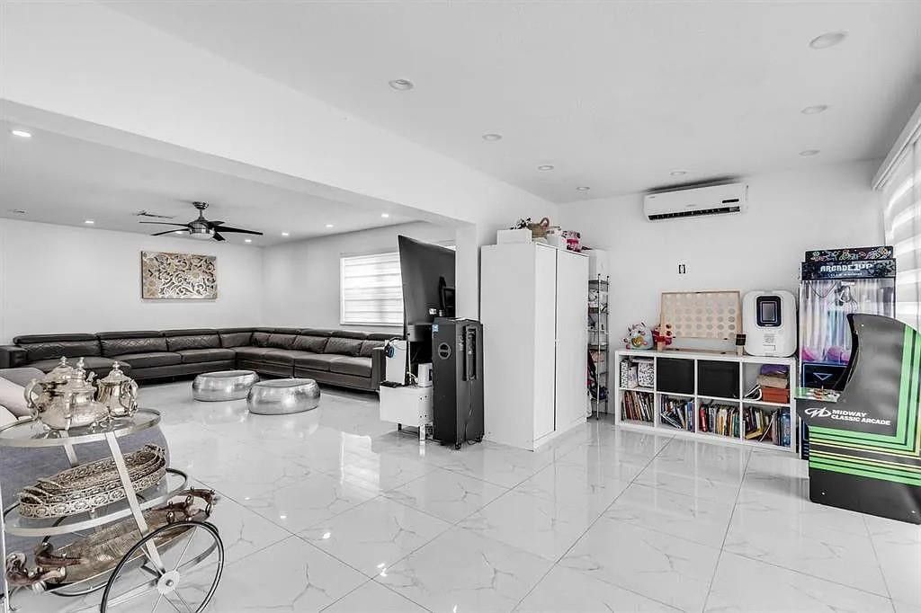 4100 N 36th Avenue, Hollywood, FL 33021 Photo