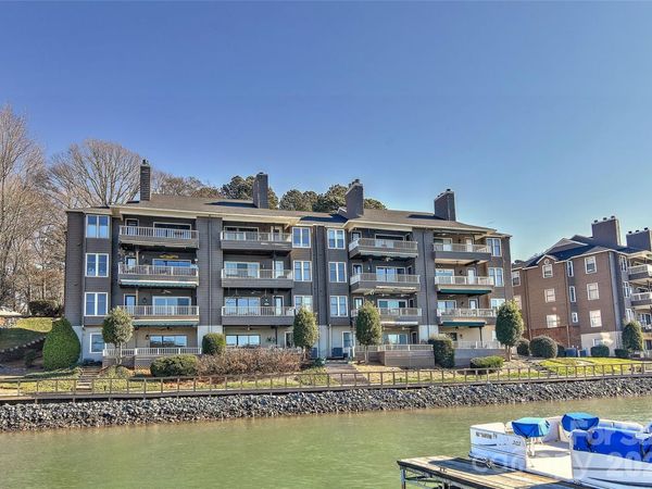 7332 Lakefront Drive, Unit 4, Charlotte, NC 28278