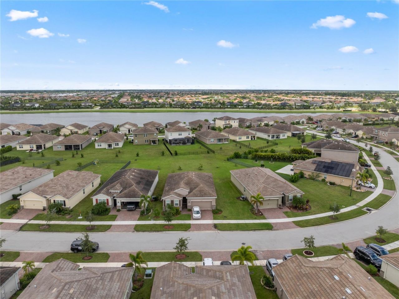 10552 SW Toren Way, Port Saint Lucie, FL 34987 Photo